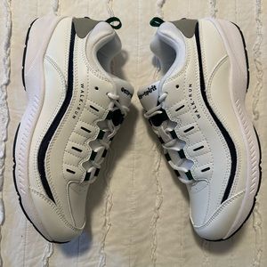 New! Easy Spirit Romy Walking Shoe
